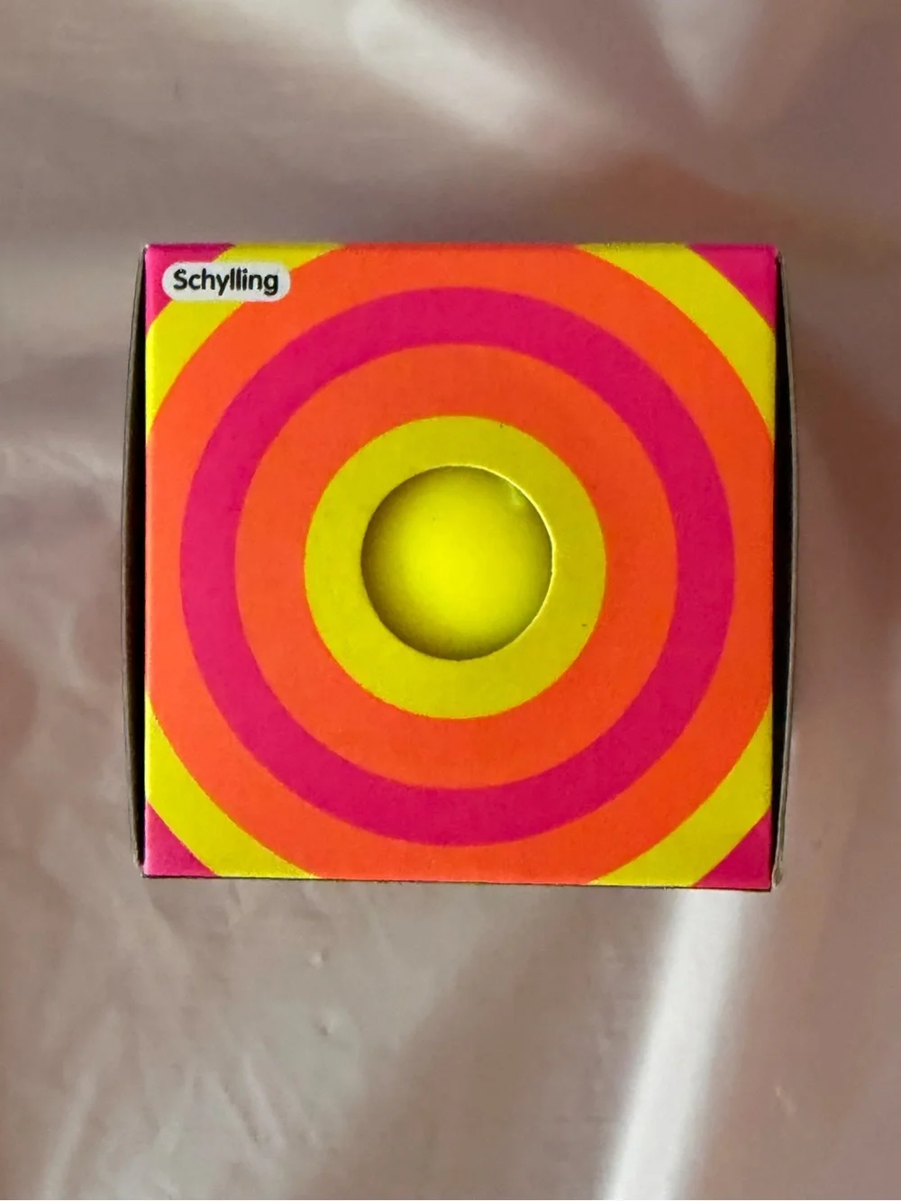 Color NeeDoh Color Change Kids Toy - Black with Bright Yellow & Orange